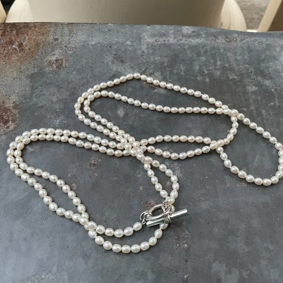 Slane & Slane Pearl 48" Necklace w/ diamond-encrusted toggle clasp - Picture 6 of 7